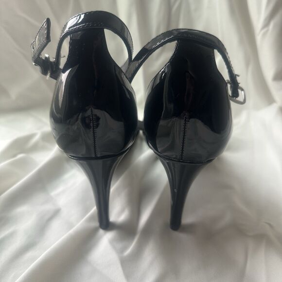 Black Lane Bryant Strappy Sandal Heels Size 8W - Picture 4 of 6